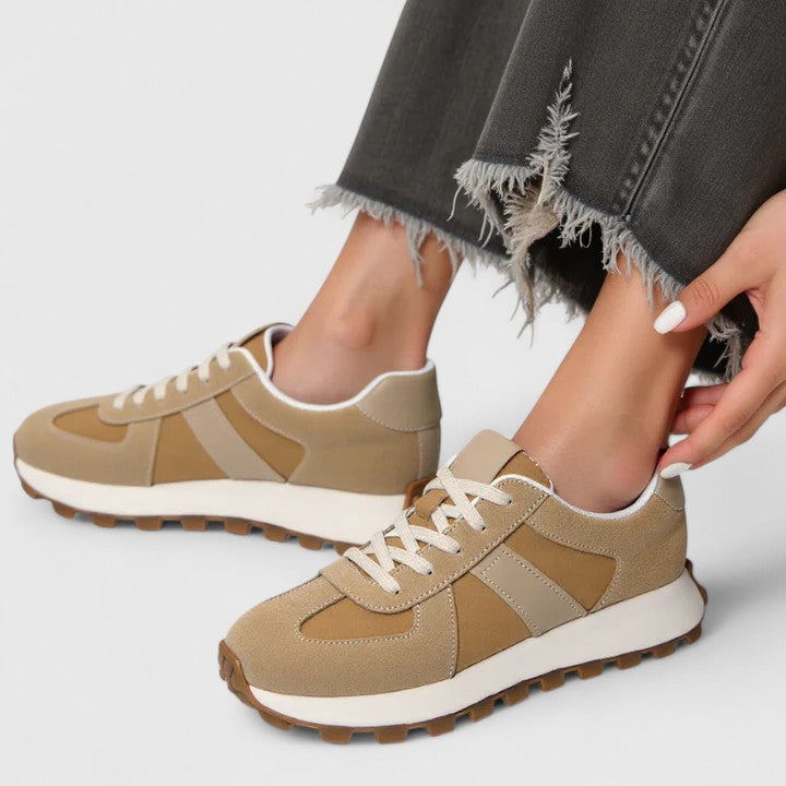 MARTA | Buty z ukrytym podwyższeniem