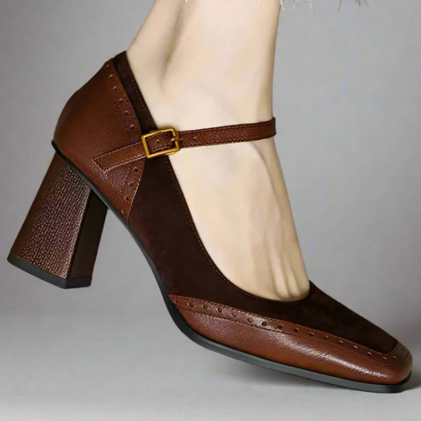 Vivienne | Szpilki Zamszowe z Detalem Brogue