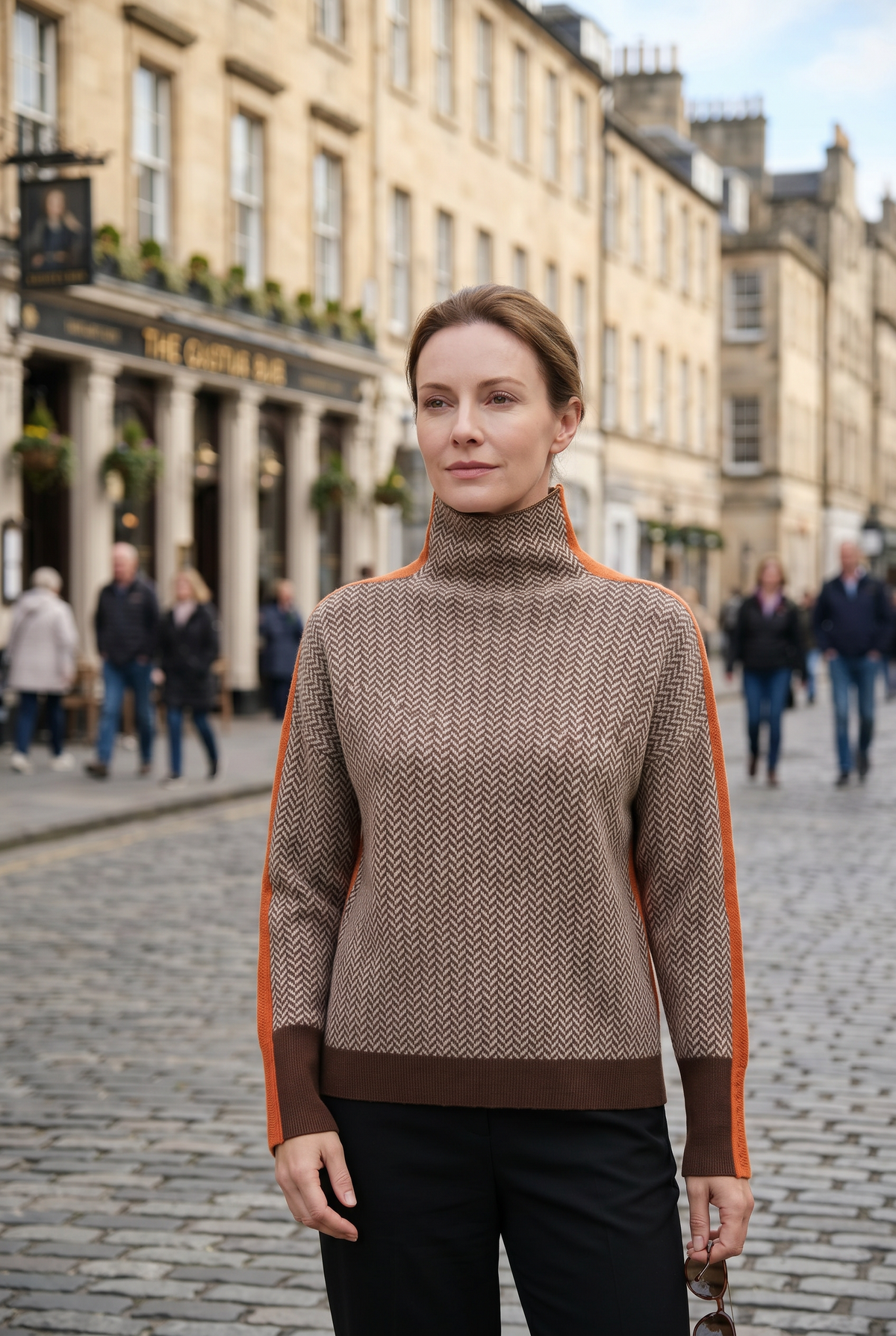 Marika | Bluza z Golfem w Kontrastowe Paski