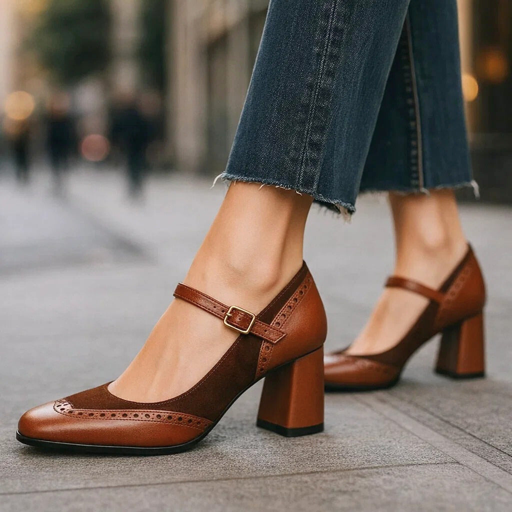 Vivienne | Szpilki Zamszowe z Detalem Brogue