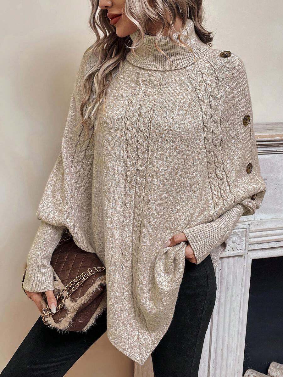 Adrianna – sweter ponczo z golfem i warkoczem