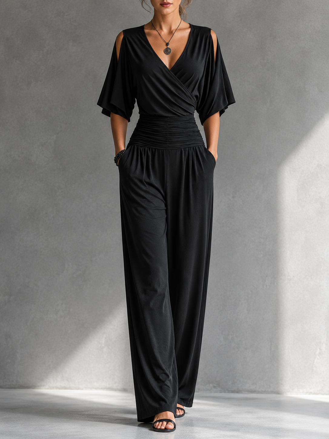 MIA | Elegancki i lekki kombinezon