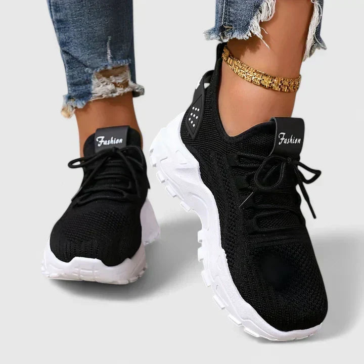 KRYSTYNA | Sneakersy z szerokim przodem