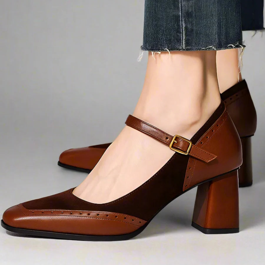 Vivienne | Szpilki Zamszowe z Detalem Brogue