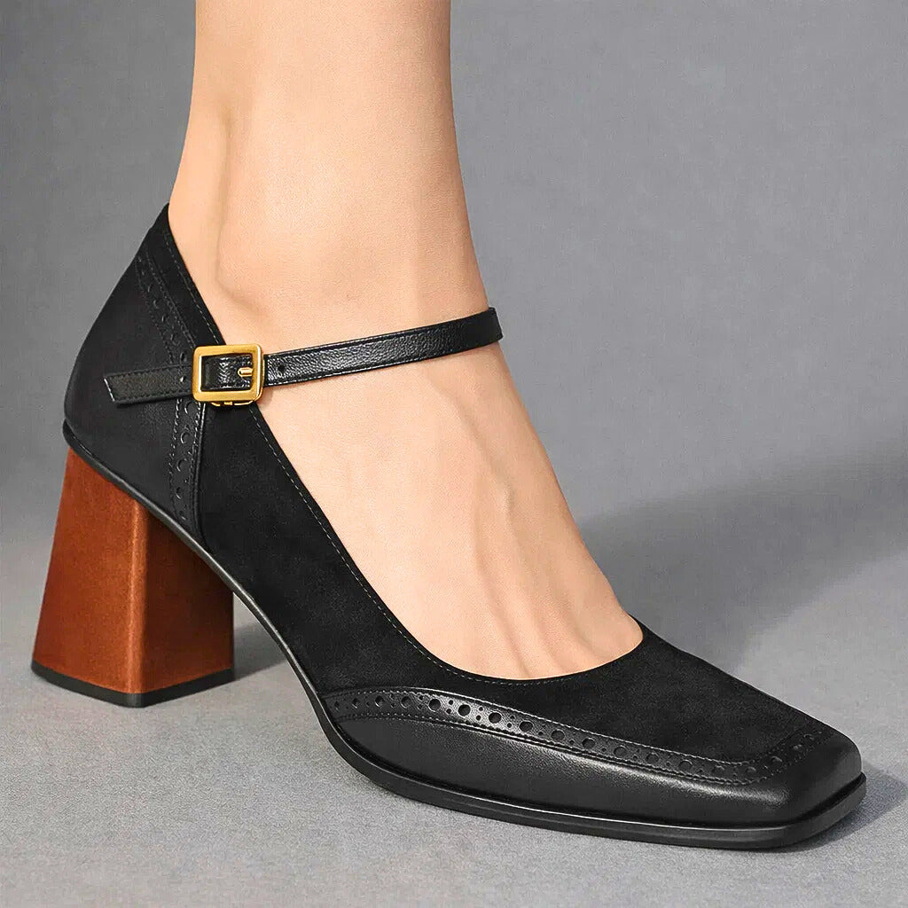 Vivienne | Szpilki Zamszowe z Detalem Brogue